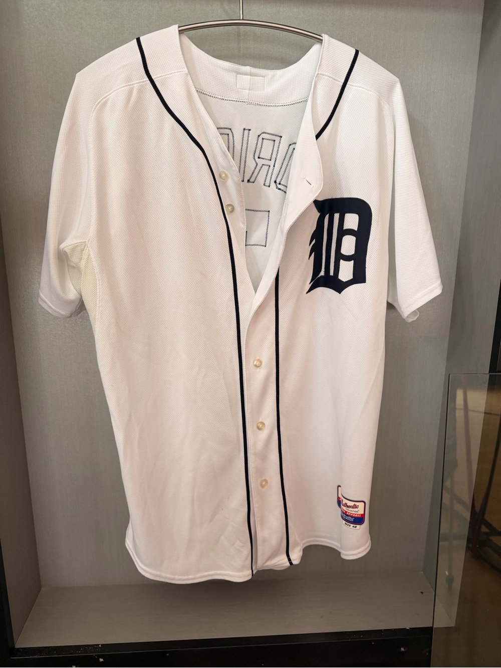 Detroit Tigers White Button-Up Jersey with Navy Trim